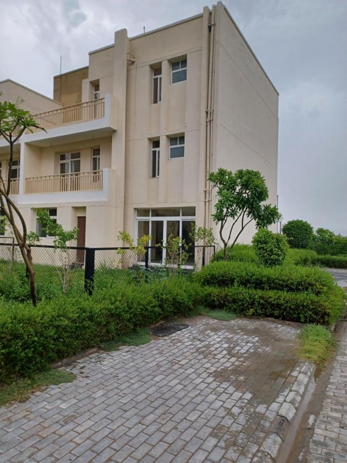 The Villa Gurgaon Eksteriør bilde